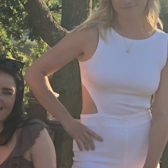 Urban outfitters white denim cutout back romper - Picture 5 of 5